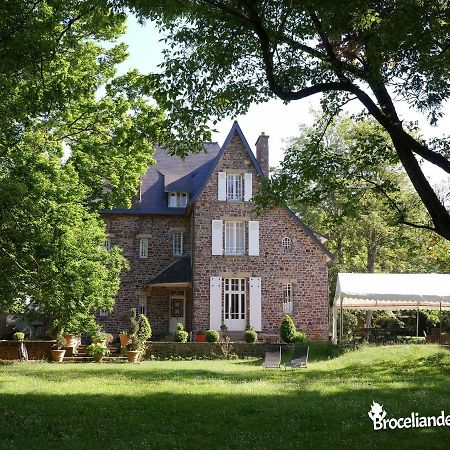 La Maison Rouge Broceliande Montauban-de-Bretagne Экстерьер фото