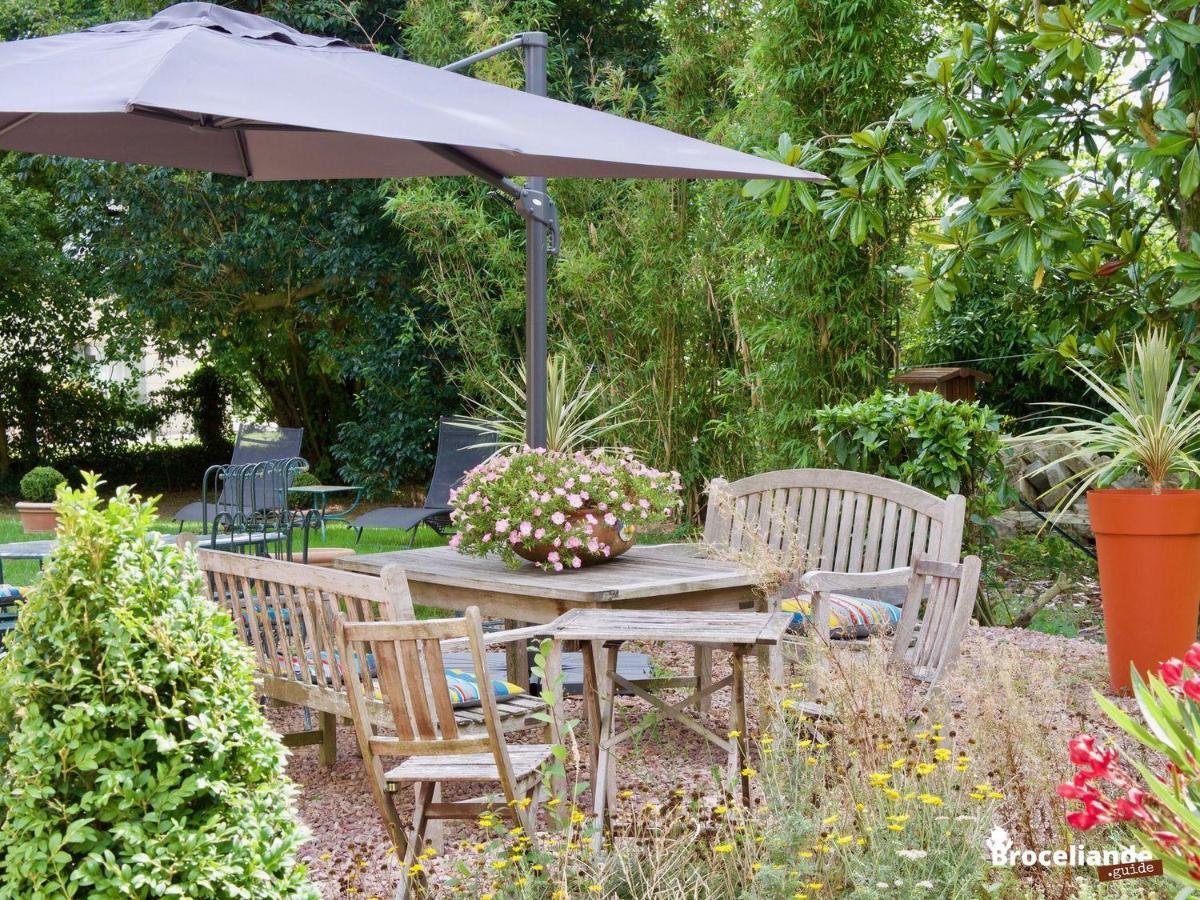 La Maison Rouge Broceliande Montauban-de-Bretagne Экстерьер фото
