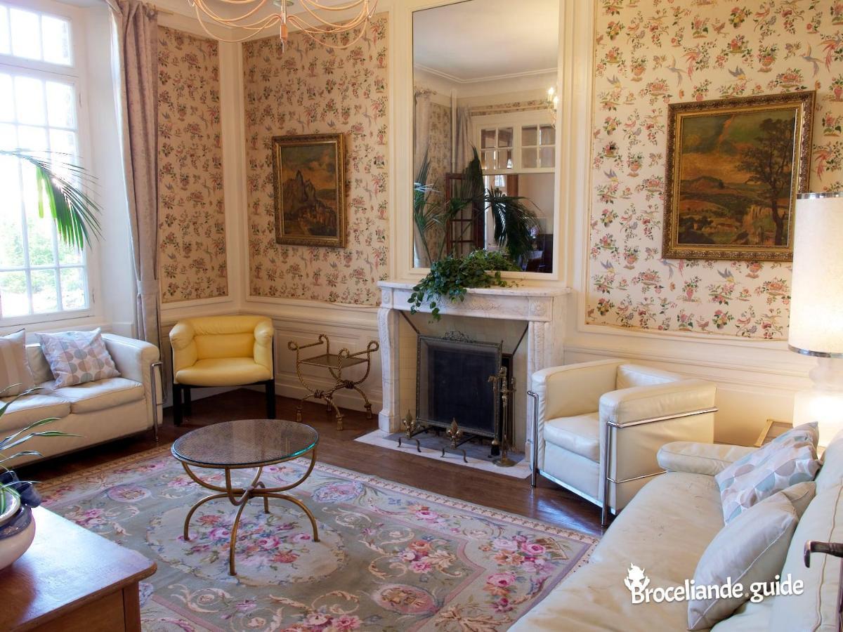 La Maison Rouge Broceliande Montauban-de-Bretagne Экстерьер фото